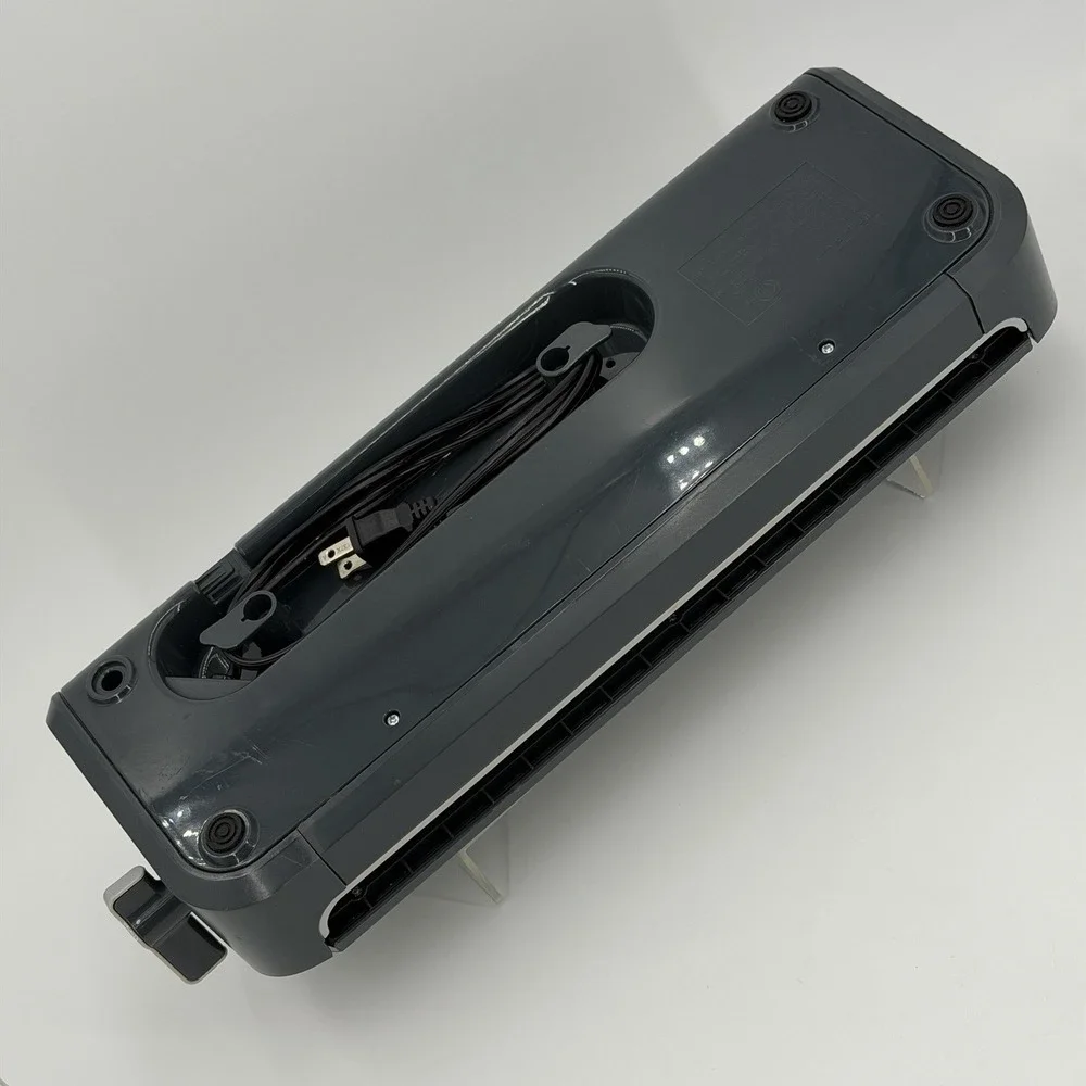 FoodSaver FM2000-015 Vacuum Sealer Black Accessory Port Electric 120V Tested